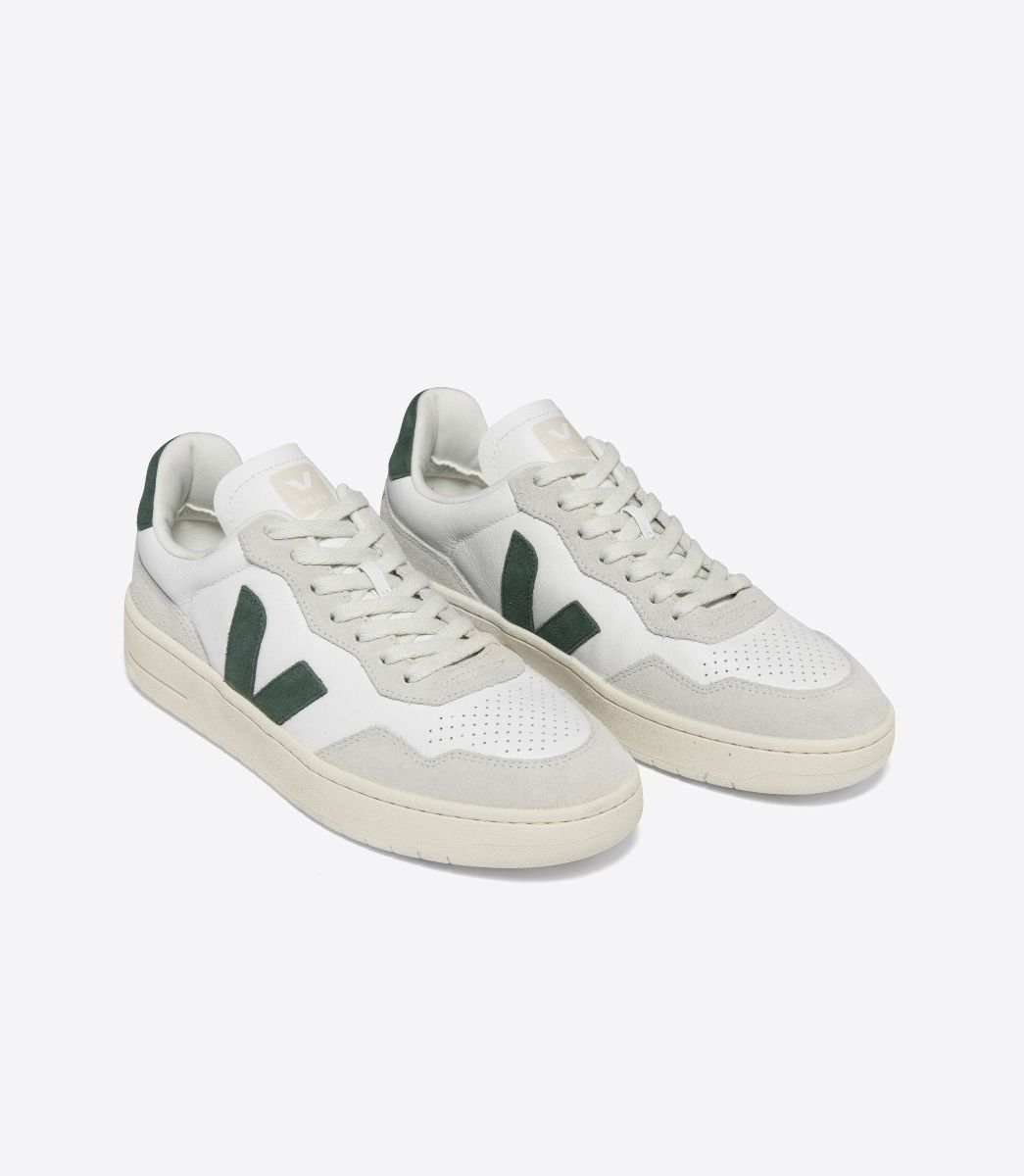 Veja Men's V-90 Leather Extra White Cyprus