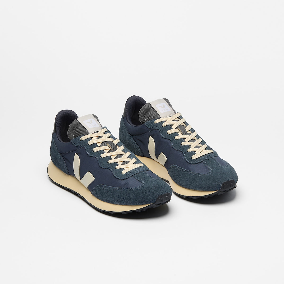 Veja Men's Rio Branco II Lite Nolyn Nautico Pierre