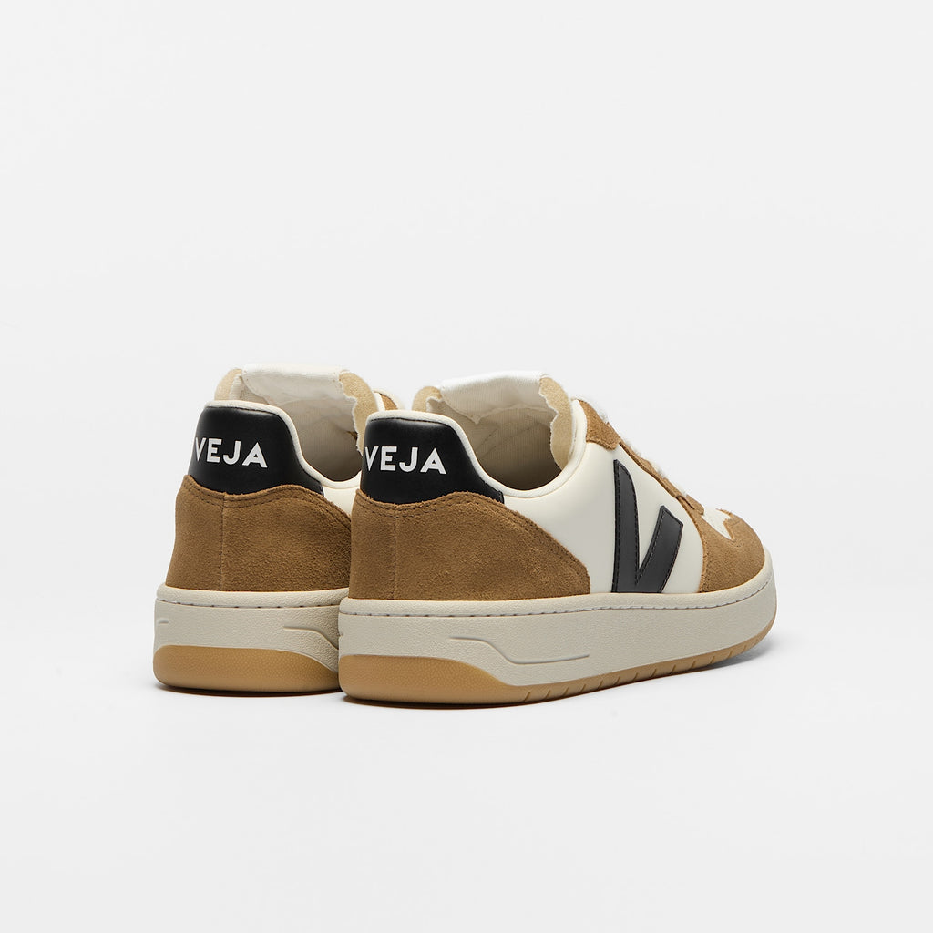 Veja Men's V-10 Leather Pure Black Tent