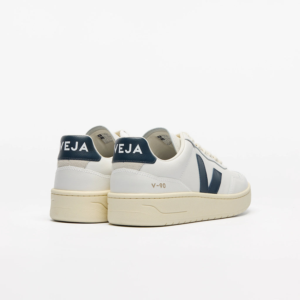 Veja Men's V-90 Leather White Nautico