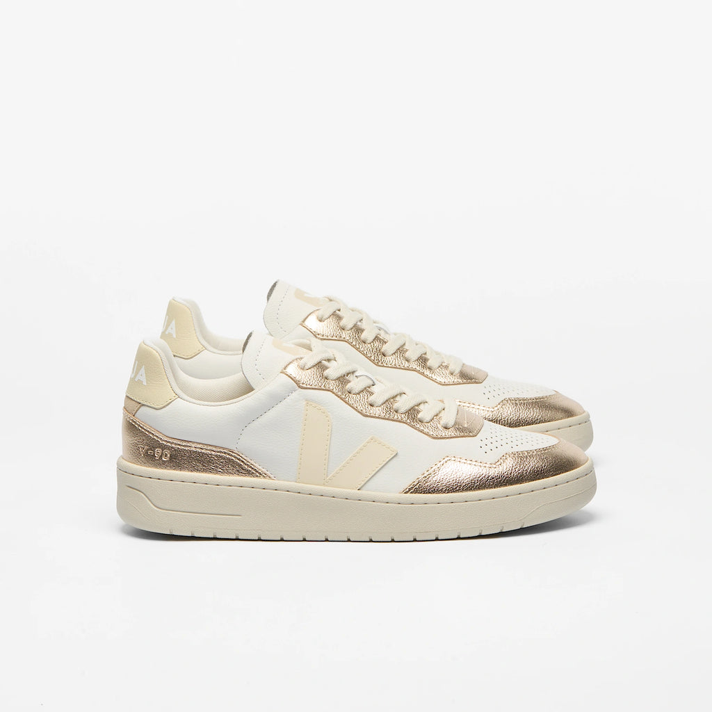 Veja V-90 Leather White Calcaire Platine