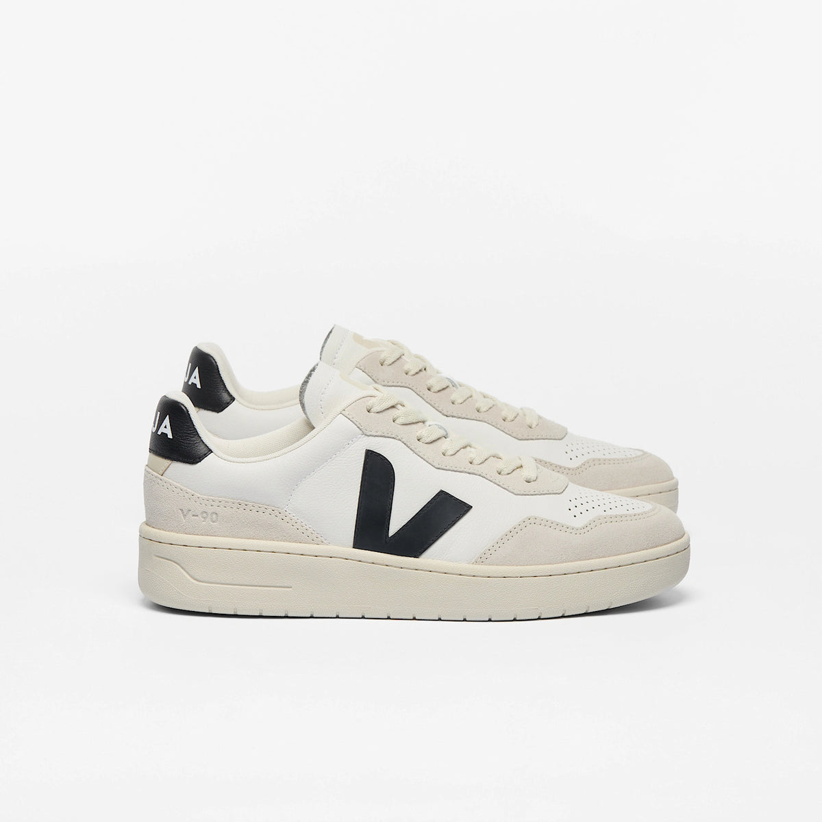 Veja Men's V-90 Leather White Black
