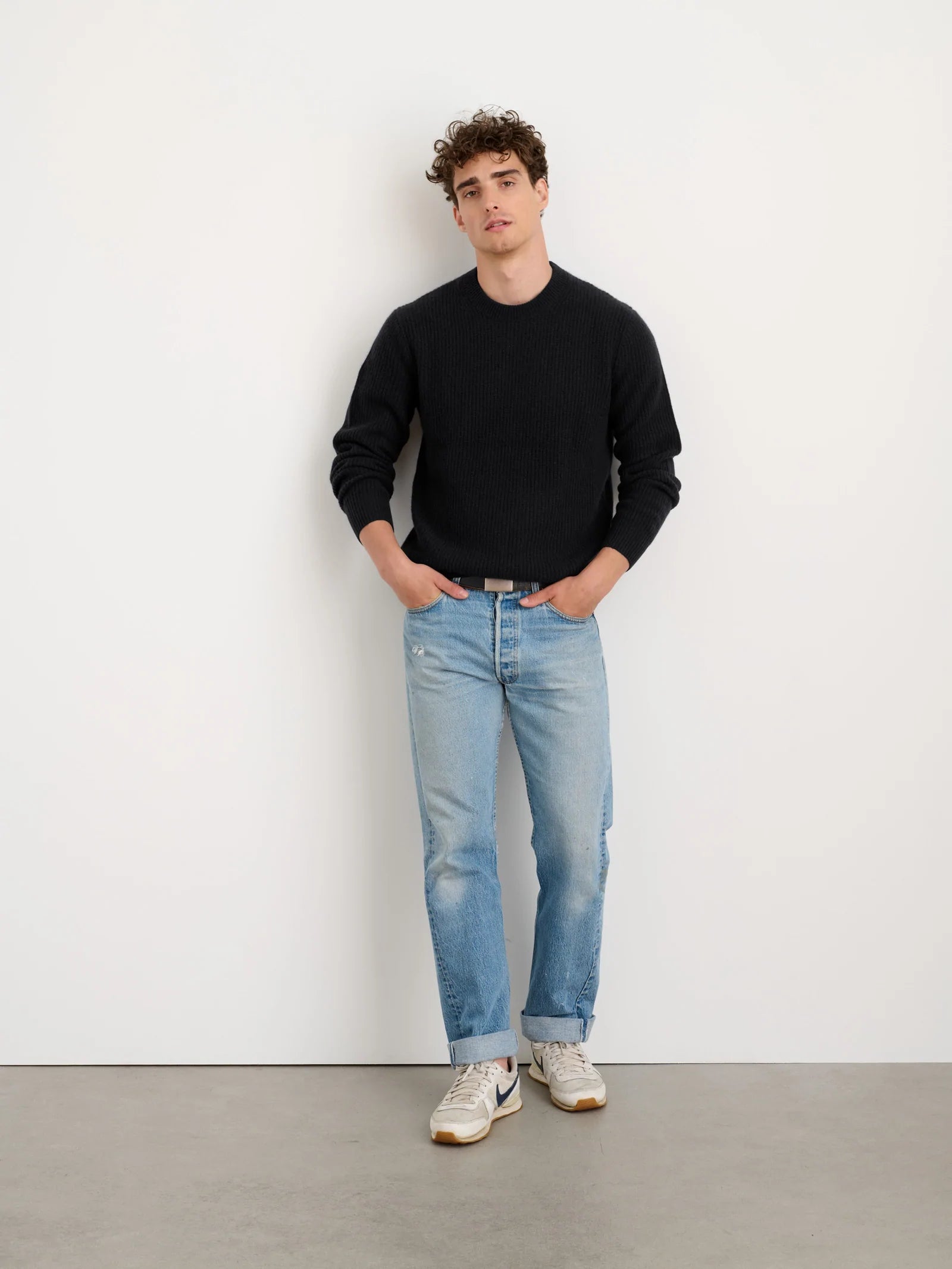 Alex Mill Jordan Sweater in Cashmere - Black