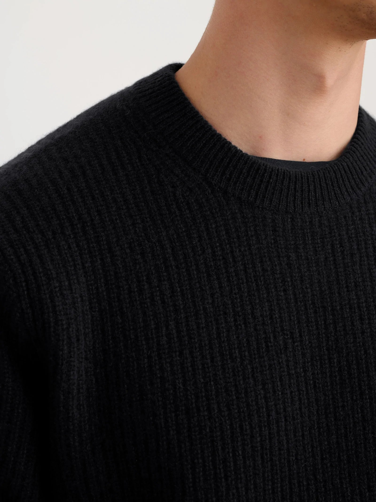 Alex Mill Jordan Sweater in Cashmere - Black