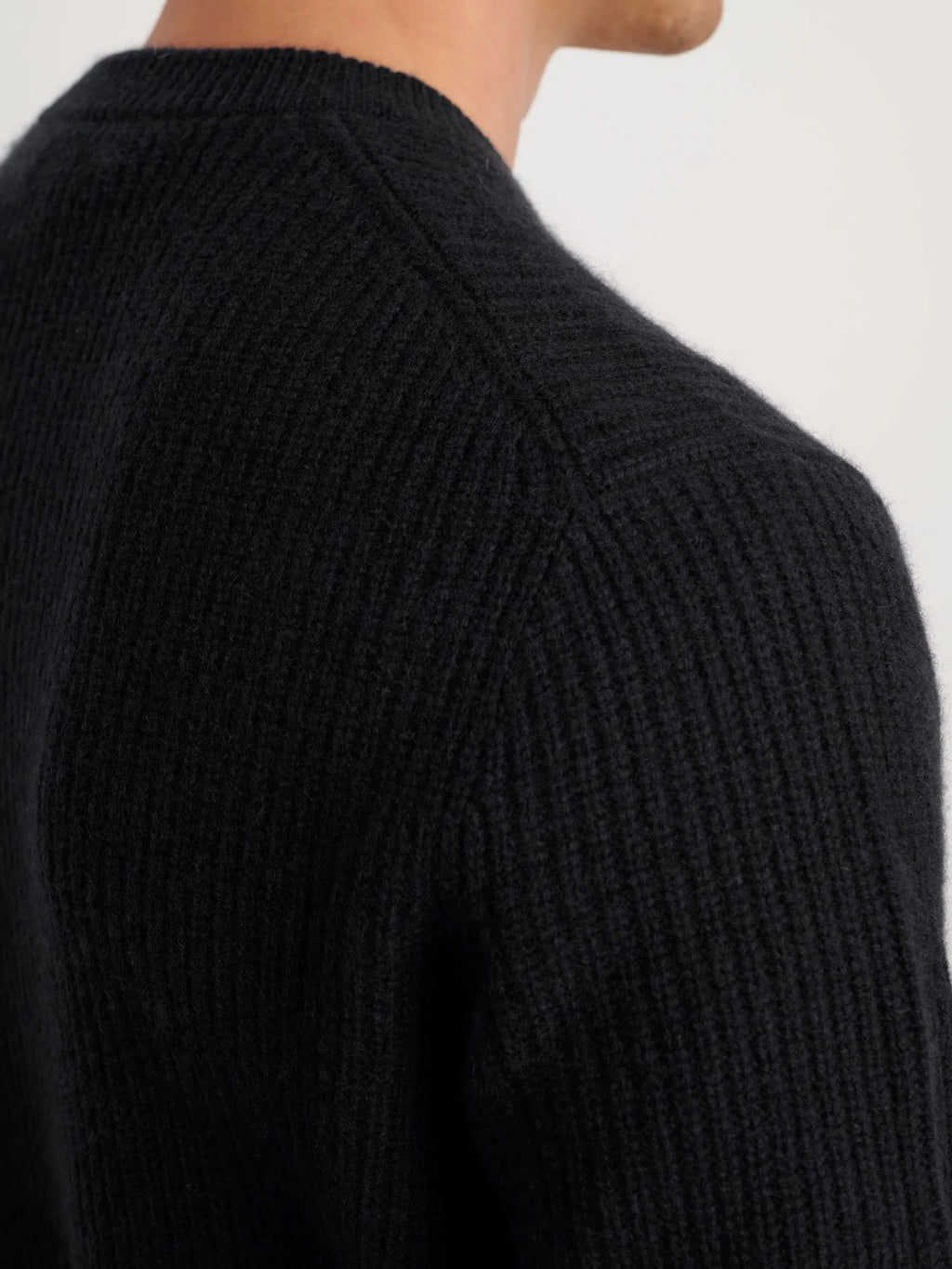 Alex Mill Jordan Sweater in Cashmere - Black