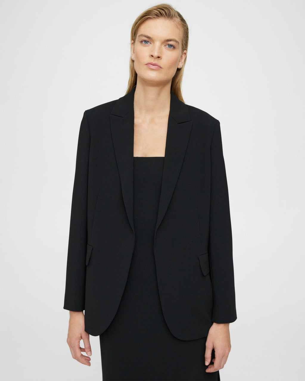 Theory Relaxed Blazer in Admiral Crepe - Black