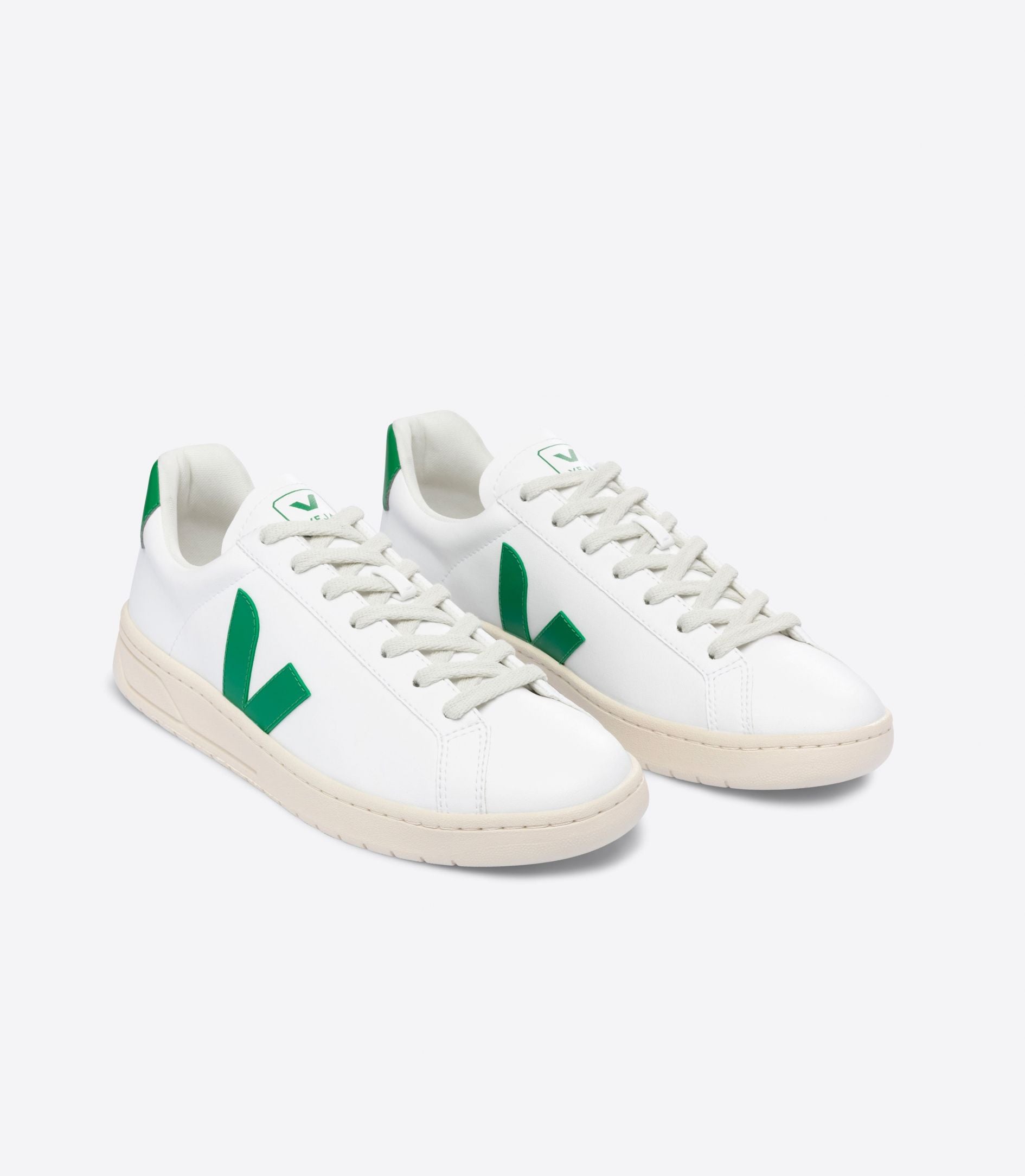 Veja Men's URCA CWL White Emeraude