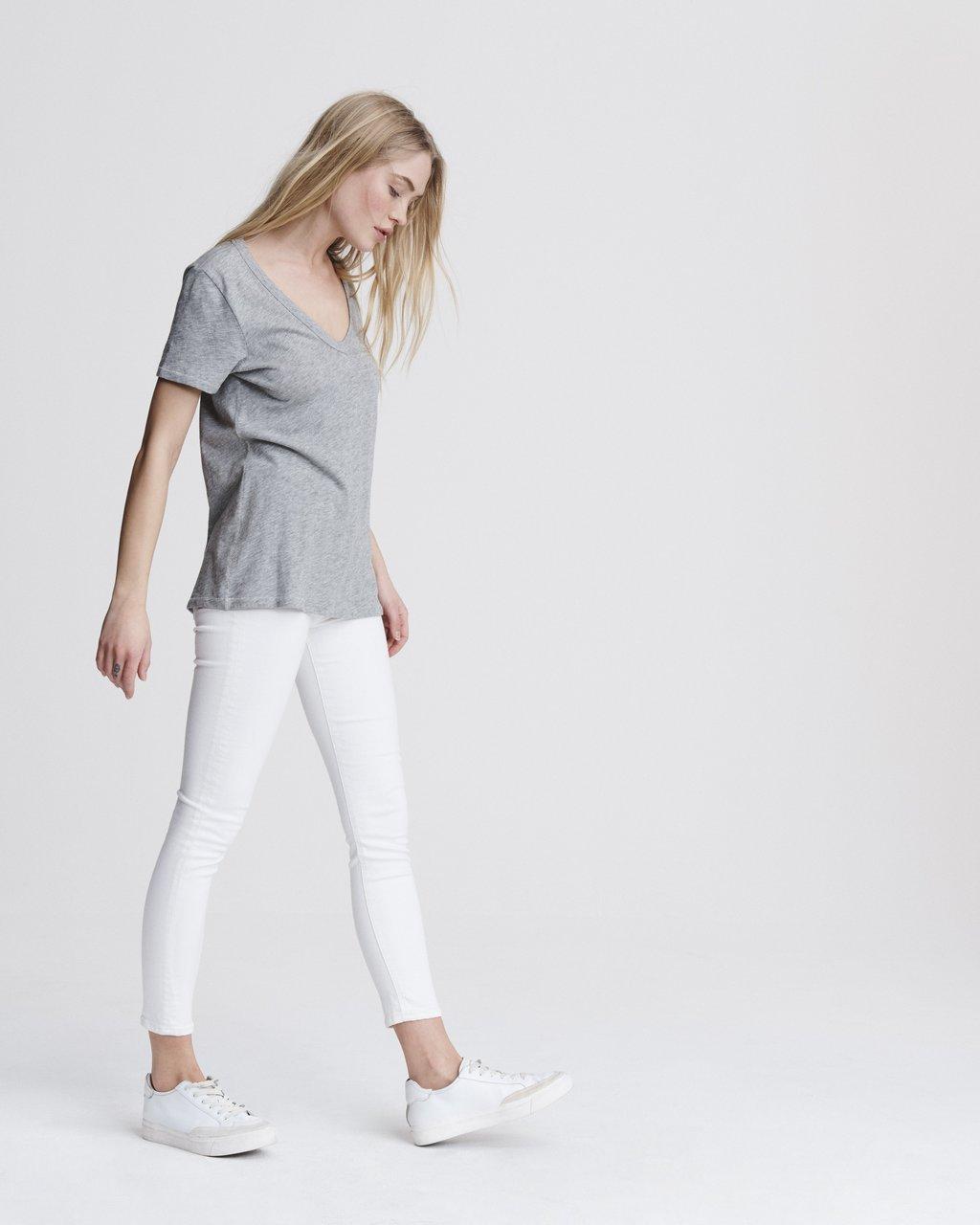 The Slub Vee - Heather Grey