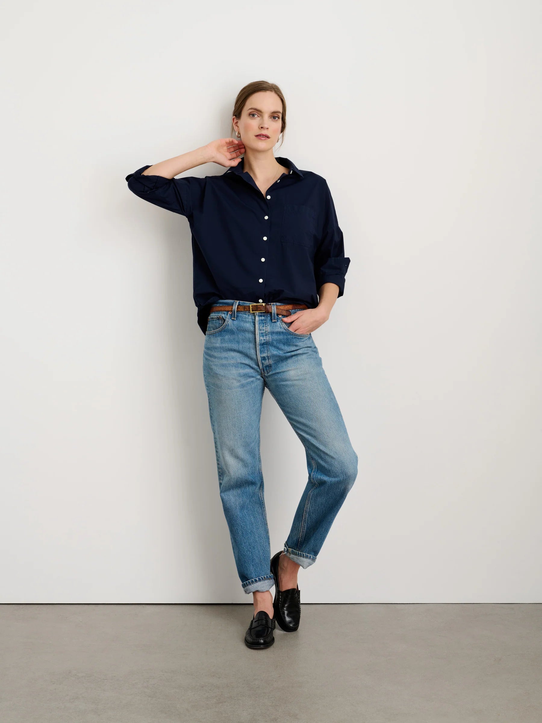 Alex Mill Standard Shirt In Paper Poplin - Dark Navy