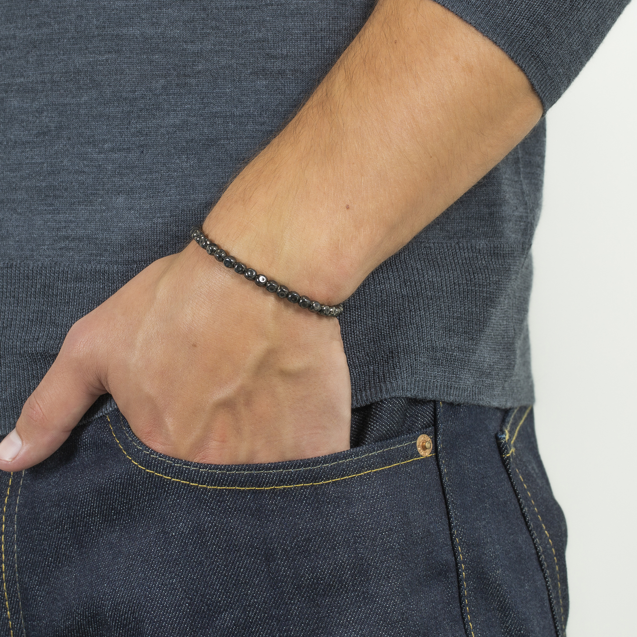 Pure Cube Expandable Bracelet in Ruthenium Plated Sterling Silver