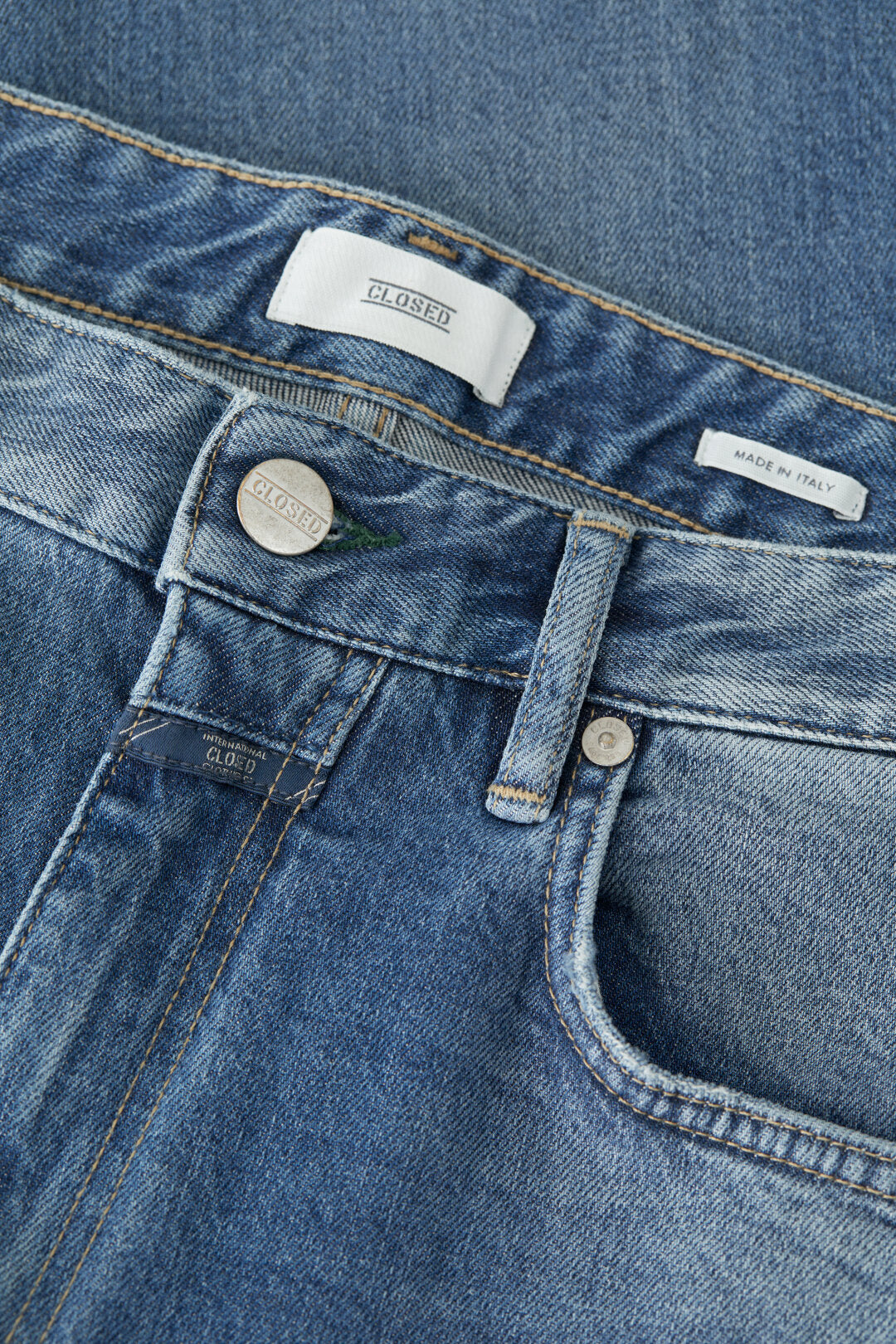 Closed Cooper Tapered Jeans in Light Blue